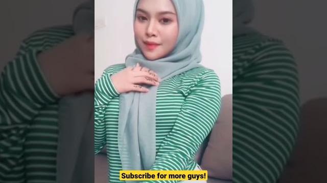 Awek baju hijau Awek baju hijau