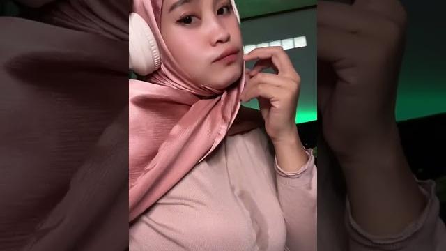 Ika suzy #ikasuzy #hot #hijabers Ika suzy #ikasuzy #hot #hijabers