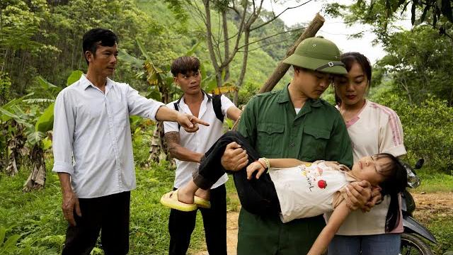 The young soldier was left homeless and cast aside, scorned due to a rival in love | tieu thuong The young soldier was left homeless and cast aside, scorned due to a rival in love | tieu thuong