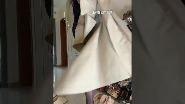 孙圆圆 黑丝大衣红润玉足 #foot 孙圆圆 黑丝大衣红润玉足 #foot