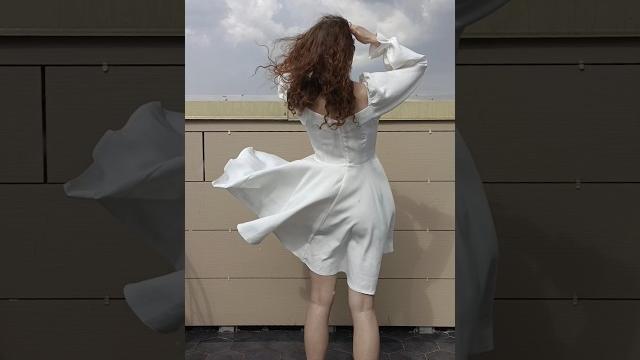 Windy weather flying dress Windy weather flying dress