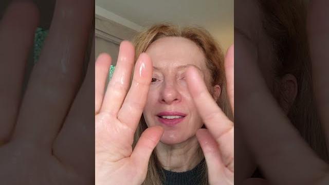 Quick face yoga puffy eyes lymphatic drainage massage #shorts #lymphaticdrainage #facemassage Quick face yoga puffy eyes lymphatic drainage massage #shorts #lymphaticdrainage #facemassage