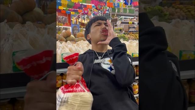 At el rancho with it again… #viral #lilg4 #shortsvideo #yesssaa At el rancho with it again… #viral #lilg4 #shortsvideo #yesssaa