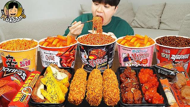 Asmr mukbang convenience store store, fire noodle, hot dog, gimbap, tteokbokki eating sound ! Asmr mukbang convenience store store, fire noodle, hot dog, gimbap, tteokbokki eating sound !