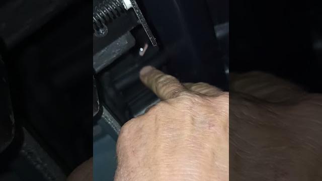 Ман тгх течёт люк,что нужно сделать! Ман тгх течёт люк,что нужно сделать!