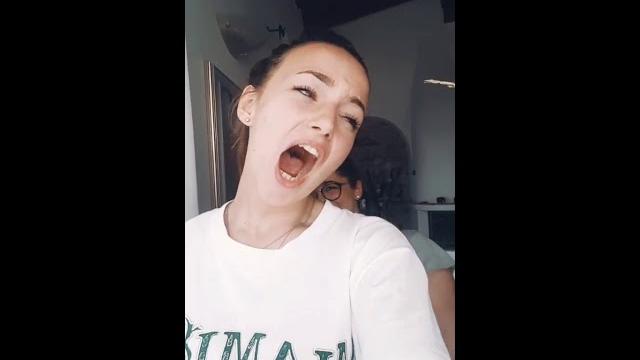Nina(2) Nina(2)