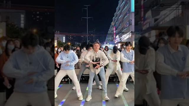 Paul | 爱跳舞的保罗 | 抖音舞蹈 #dance #dancelax #shorts Paul | 爱跳舞的保罗 | 抖音舞蹈 #dance #dancelax #shorts