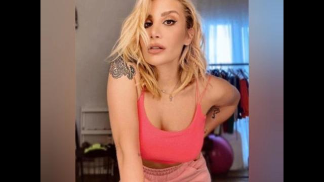 Hangisi #hangisiyleevlenirdin #iremderici #hadise Hangisi #hangisiyleevlenirdin #iremderici #hadise