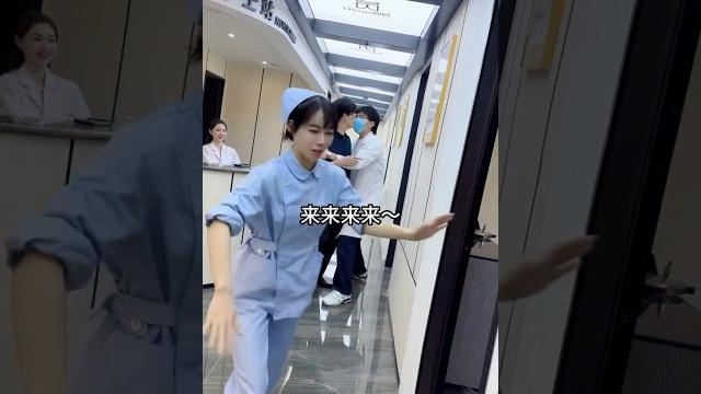 重传了那就多看一次吧 #shortsvideo #dance #nurses #查尔斯顿舞 重传了那就多看一次吧 #shortsvideo #dance #nurses #查尔斯顿舞