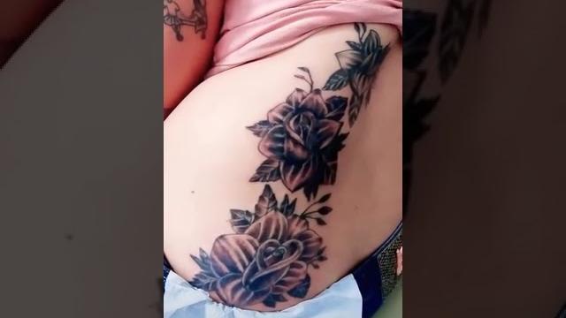 Tato di dada seorang wanita #shorts Tato di dada seorang wanita #shorts