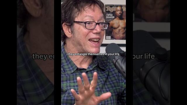 Avoiding toxic people | robert greene Avoiding toxic people | robert greene