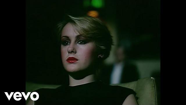 The human league - don't you want me (official music video) The human league - don't you want me (official music video)