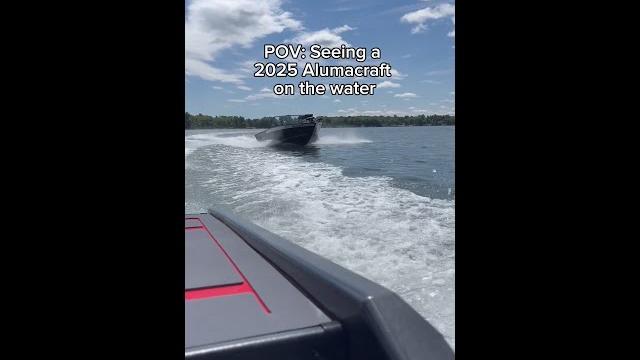 Alumacraft back in black Alumacraft back in black