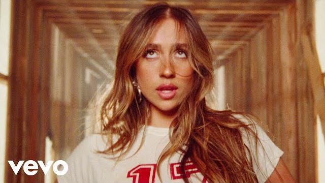 Tate mcrae - exes (official video) Tate mcrae - exes (official video)