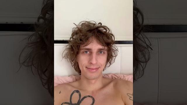 Кокошка и инстарина отметили год отношений Кокошка и инстарина отметили год отношений
