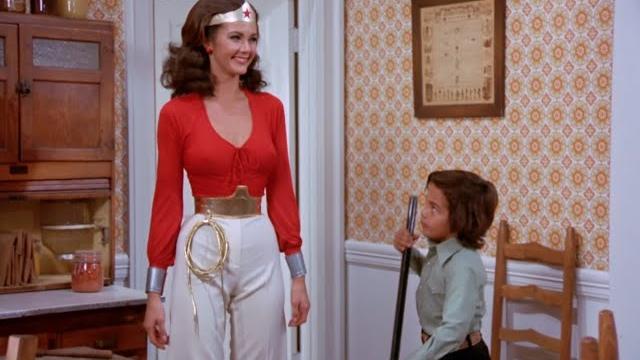 First look at wonder woman's western outfit 1080p bd First look at wonder woman's western outfit 1080p bd