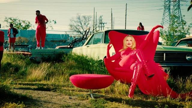 Kylie minogue - padam padam (official video) Kylie minogue - padam padam (official video)