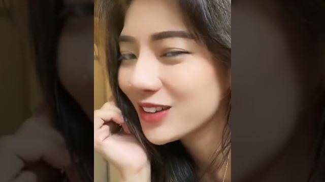 Berliana lovel,nita gunawan,siva aprilia,aril tatum, dj joice, maria vania, bikin otak travelling Berliana lovel,nita gunawan,siva aprilia,aril tatum, dj joice, maria vania, bikin otak travelling