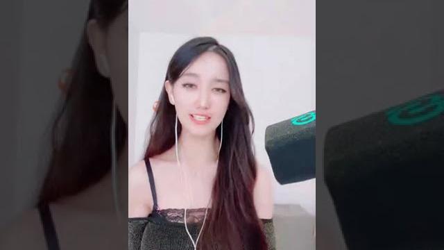 【收藏】花椒 宁依纯 黑色透视战袍首次出场 可惜有安全裤 【收藏】花椒 宁依纯 黑色透视战袍首次出场 可惜有安全裤