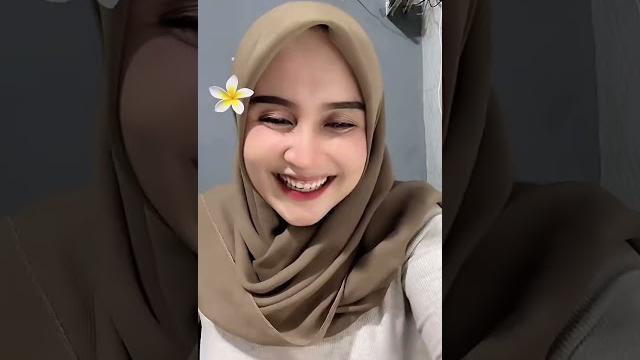 Hijab tobrut geal-geol pulen Hijab tobrut geal-geol pulen