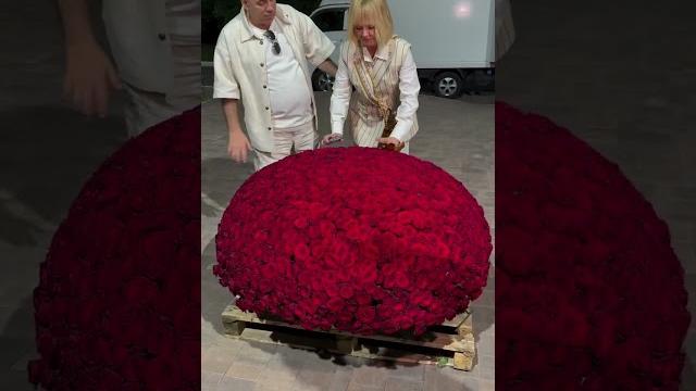 1001 роза в день свадьбы для валерии и иосифа️ 1001 роза в день свадьбы для валерии и иосифа️