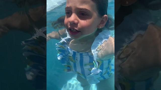 Tipos de padres en la piscina Tipos de padres en la piscina