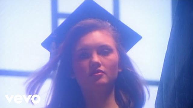 Night ranger - sister christian (official music video) Night ranger - sister christian (official music video)
