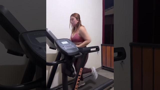 Semangat tante renna dyana Semangat tante renna dyana