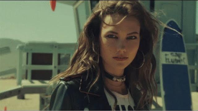 Artik & asti - все мимо (music video) Artik & asti - все мимо (music video)