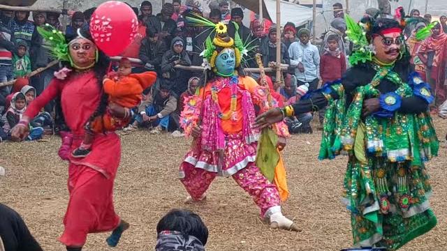 Kirat kiratin chhau nach ️ tapan kumar mahato ️ mohammed ansari jhumar ️ तपन कुमार महतो छौ नाच Kirat kiratin chhau nach ️ tapan kumar mahato ️ mohammed ansari jhumar ️ तपन कुमार महतो छौ नाच
