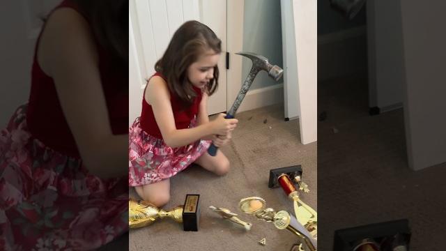 Siblings got in trouble! Siblings got in trouble!