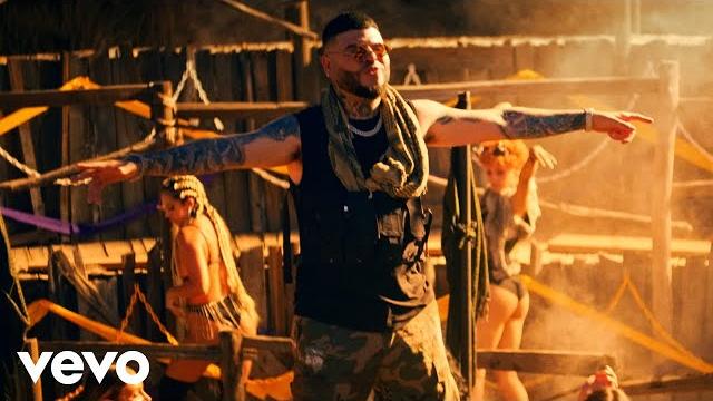 Farruko - pepas (official video) Farruko - pepas (official video)