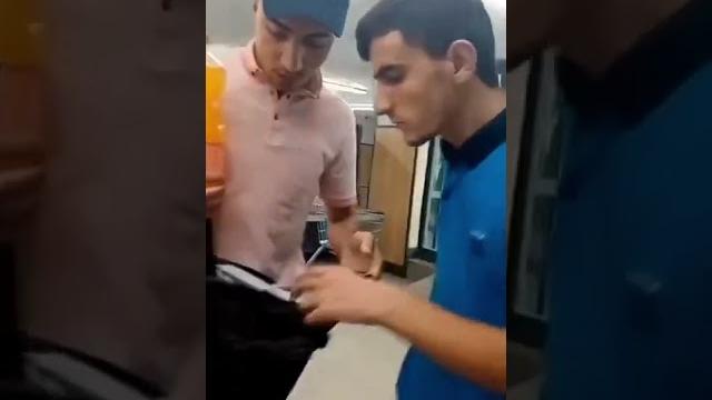 Kasiyer hırsızı yakaladı !! Kasiyer hırsızı yakaladı !!
