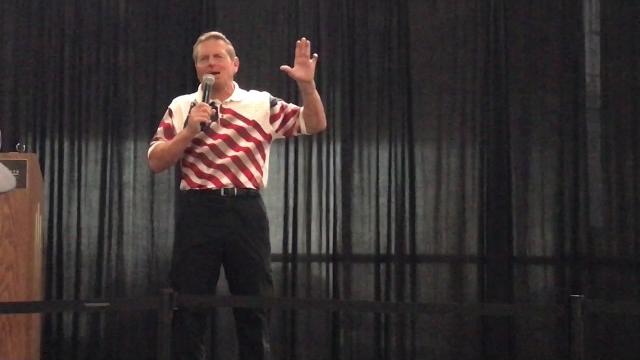 Major brian shul, usaf (ret.) sr-71 blackbird 'speed check' Major brian shul, usaf (ret.) sr-71 blackbird 'speed check'