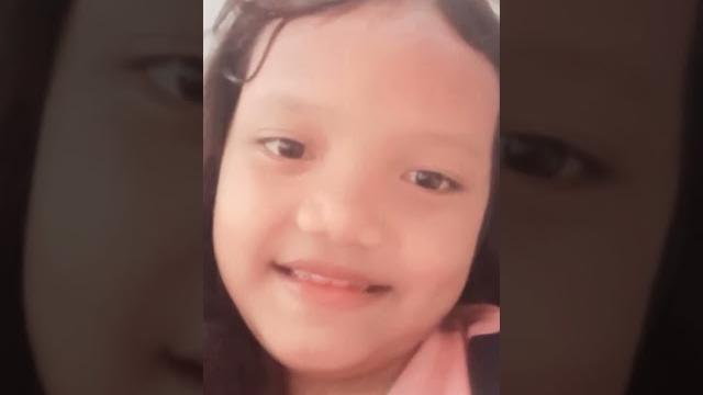 Dinda nih bos Dinda nih bos