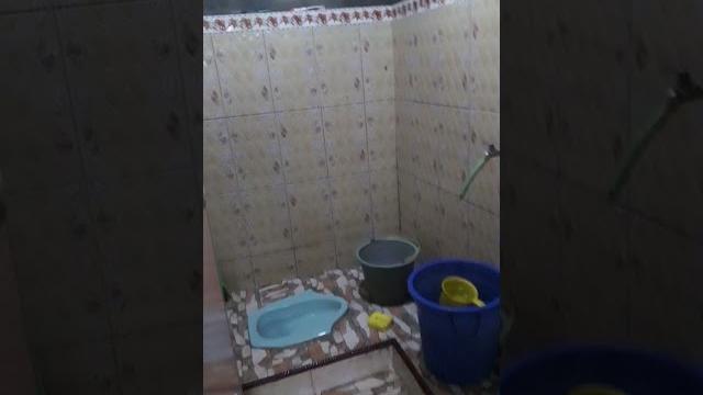 Abg mandi...buka bh..jillbab cd...putih...mulus Abg mandi...buka bh..jillbab cd...putih...mulus