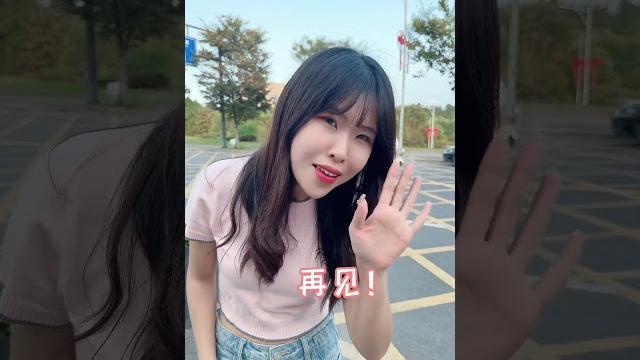 姐妹俩终于开学啦!神兽回笼了!#姐妹日常 #走秀 #购物挑战#挑战 姐妹俩终于开学啦!神兽回笼了!#姐妹日常 #走秀 #购物挑战#挑战