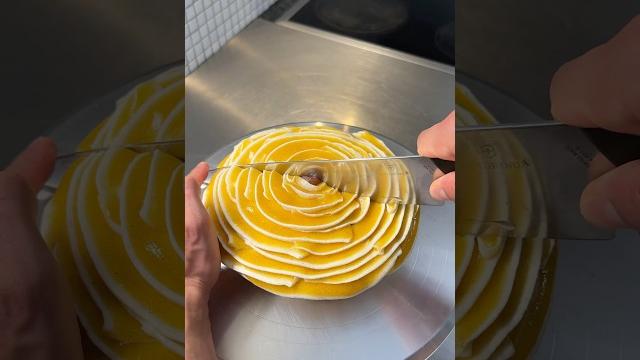 Pastry affair – ep. 1: pavlova cake #pavlova #mango #lime Pastry affair – ep. 1: pavlova cake #pavlova #mango #lime