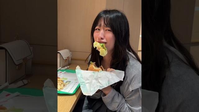 マックで食べるとモテない食べ物3選 #shorts マックで食べるとモテない食べ物3選 #shorts
