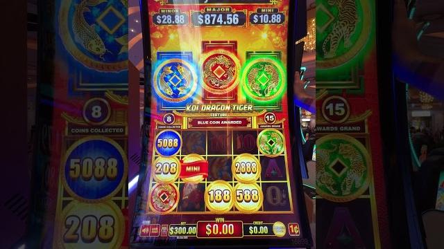 I bought the max bet bonus! #lasvegas #slots #gambling I bought the max bet bonus! #lasvegas #slots #gambling