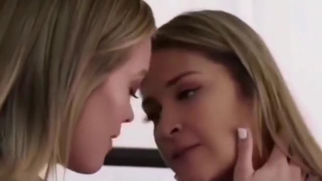 Hot #. kiss## with# duo# girl Hot #. kiss## with# duo# girl
