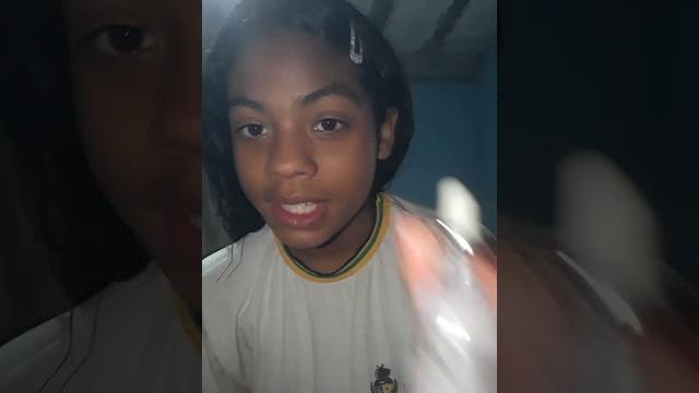 Arrume-se comigo para ir à escola Arrume-se comigo para ir à escola
