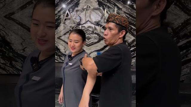 Lengan tangan pegal sakit apa akibatnya ? #asmr #massage #carasehat #terapi #videoviral #indonesia Lengan tangan pegal sakit apa akibatnya ? #asmr #massage #carasehat #terapi #videoviral #indonesia