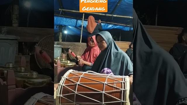 Pengiring gendang #gendangsilat #gendangtari #pengiring #adat #khitanan #buton #butonutara #vidio Pengiring gendang #gendangsilat #gendangtari #pengiring #adat #khitanan #buton #butonutara #vidio