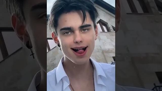 Супер кринж влада а4 - новый участник Супер кринж влада а4 - новый участник