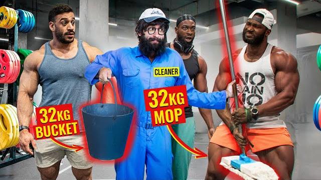 Elite powerlifter anatoly use 32kg mop and 32kg bucket | pretended to be a cleaner in a gym #41 Elite powerlifter anatoly use 32kg mop and 32kg bucket | pretended to be a cleaner in a gym #41