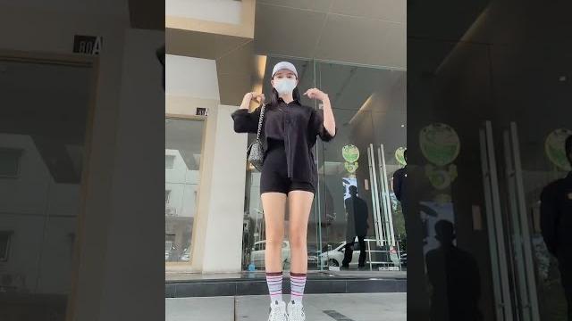 Dance wit me #shorts #dance #kienzy #tiktok #subscribe #youtube #love #viral #trending #girl #sexy Dance wit me #shorts #dance #kienzy #tiktok #subscribe #youtube #love #viral #trending #girl #sexy