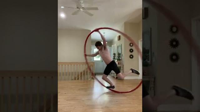 You spin me right round You spin me right round