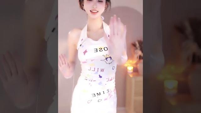 抖音 奶油米yoo 20240531完整舞蹈合集(每日更新) (1) 抖音 奶油米yoo 20240531完整舞蹈合集(每日更新) (1)