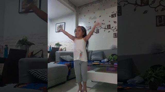 Boom boom carla boom Boom boom carla boom